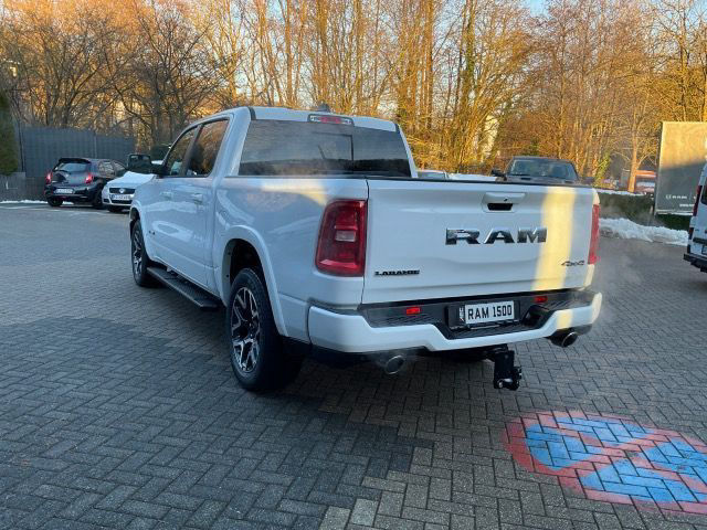 Dodge RAM 1500 Crew Cab 3.0 4x4 Laramie Sport Navi SD