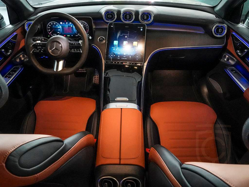 Mercedes-Benz GLC 300 EDITION-AMG-DISTRONIC-PANO-UVP 100.000