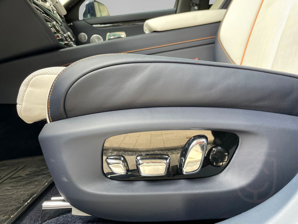 Rolls-Royce Ghost II - Bespoke/Gold SOE