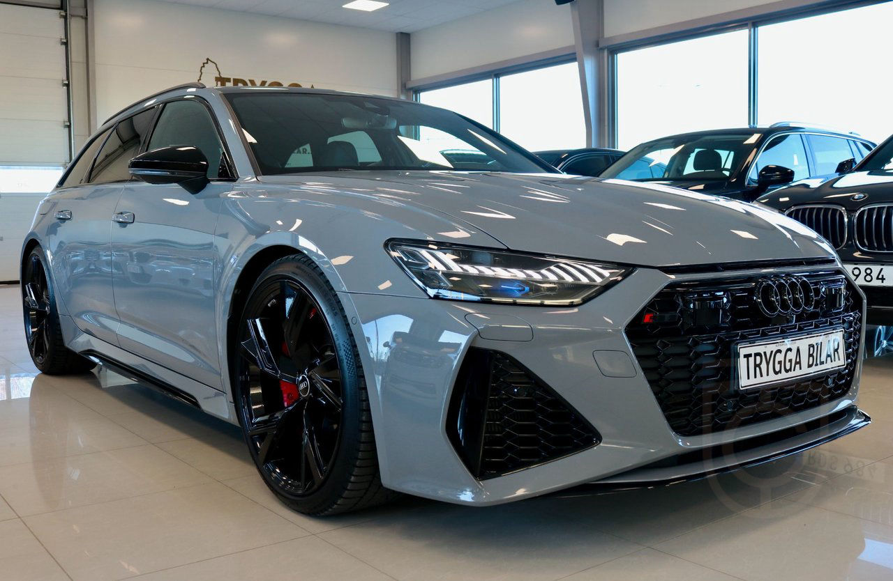 Audi RS6 Avant 22"