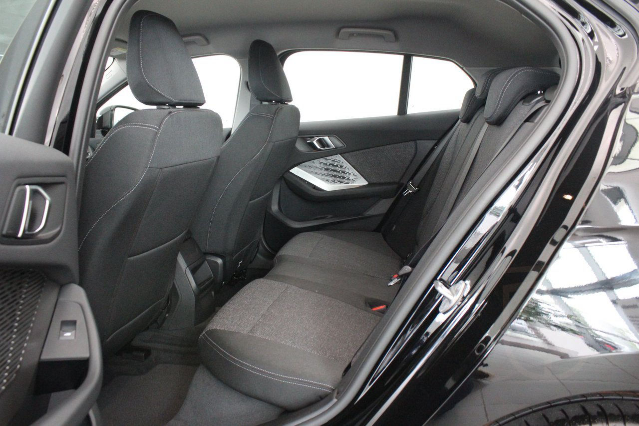 BMW 120 i Automat