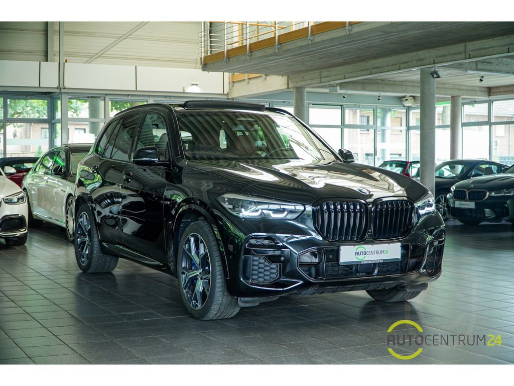 BMW X5 40d M Sport 7-Sitzer Luft Pano Memo HK AHK