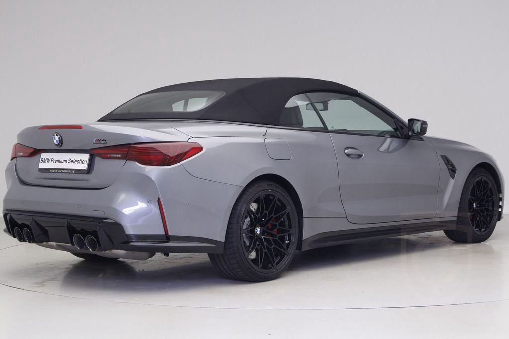 BMW M4 Cabrio xDrive Competition | Nw Model | Air Co
