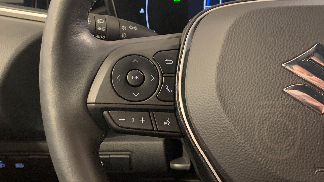 Suzuki Swace Hybrid e-CVT Inclusive