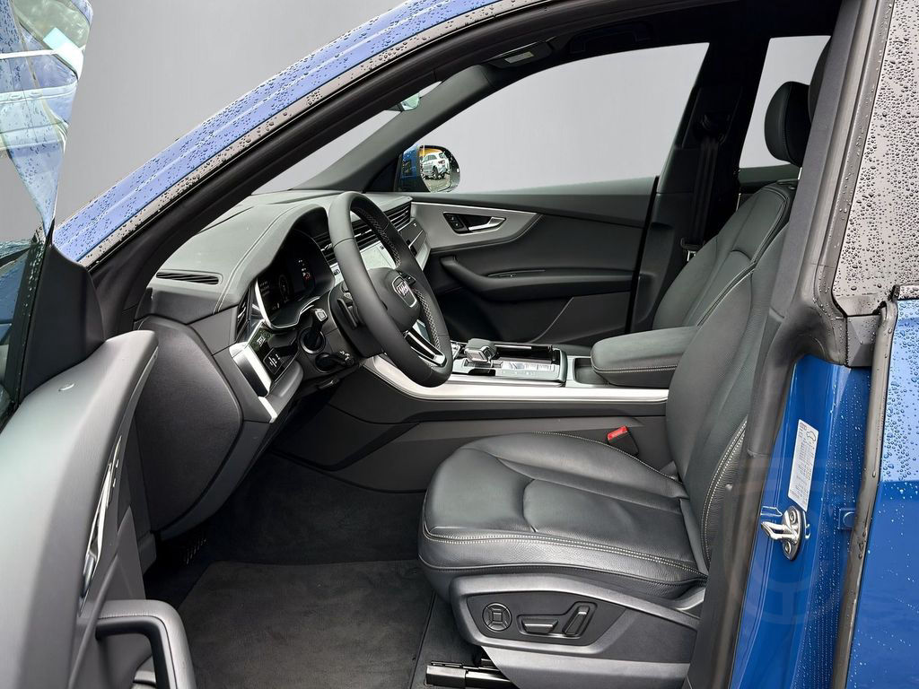 Audi Q8 55 TFSI +S-LINE+ADAPAIR+AHK+360°+OPTIK+MATRIX