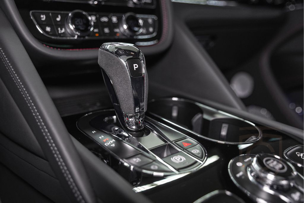 Bentley Bentayga S V8 |Touring Spec|NAIM|Comfort Seats