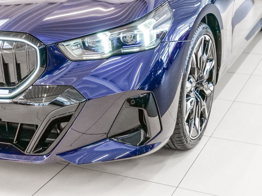 BMW 540d xDrive M Sport HUD PANO ACC AHK RFK NAVI