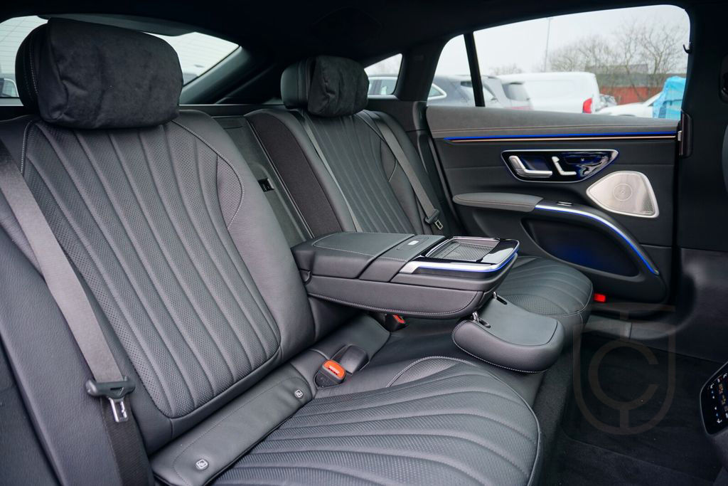 Mercedes-Benz EQS 450 4Matic AMG/PREMIUM/PANO/360/20"