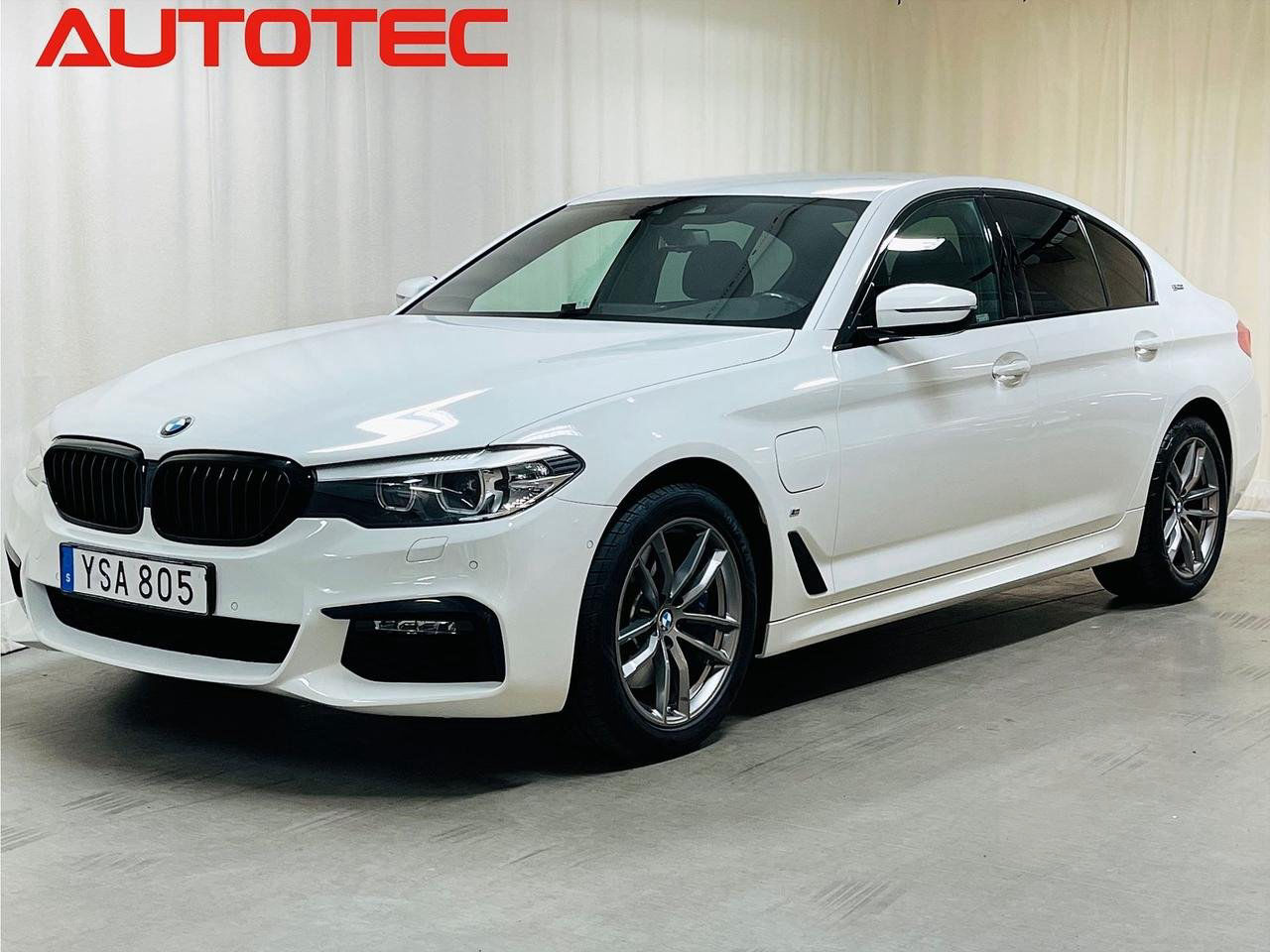 BMW 530 530e iPerformance M-Sport G30 252