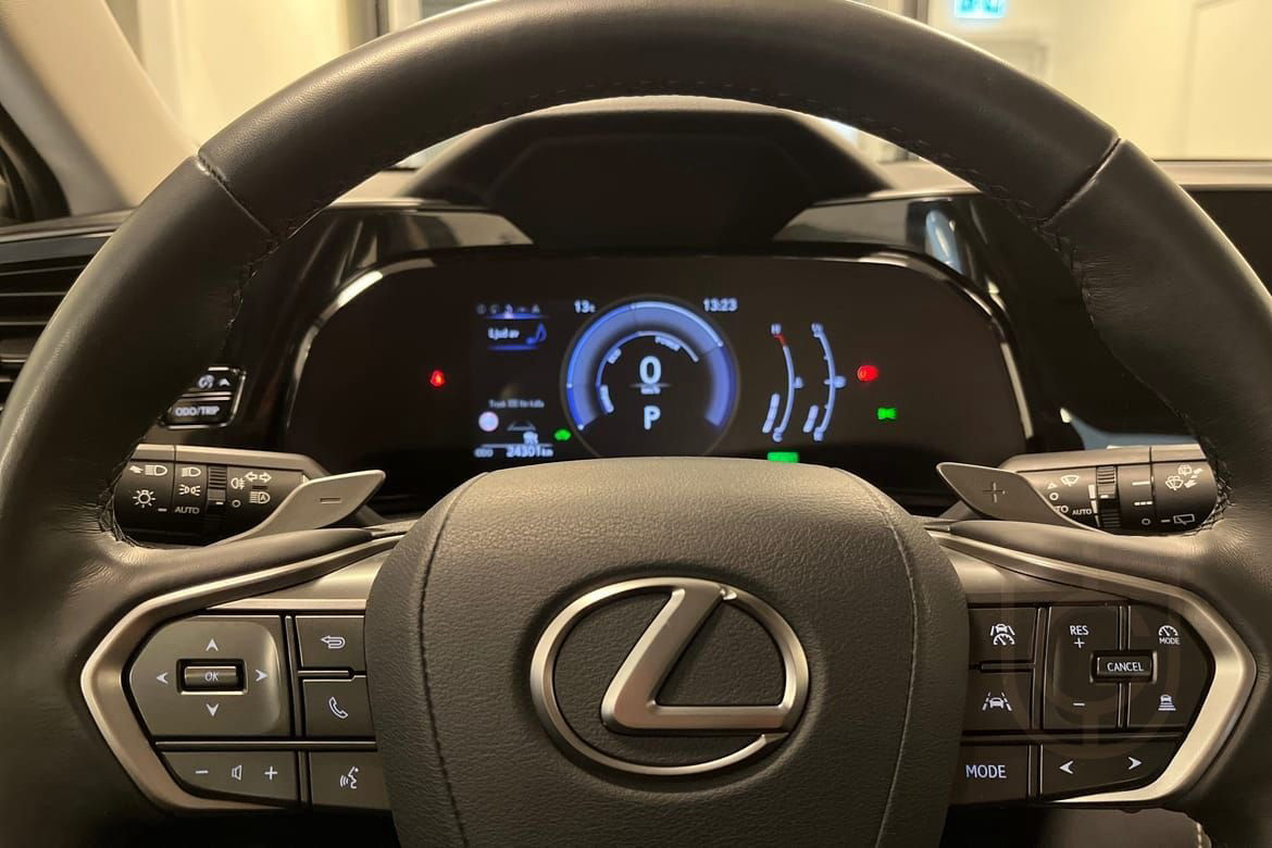 Lexus NX 350h FWD COMFORT