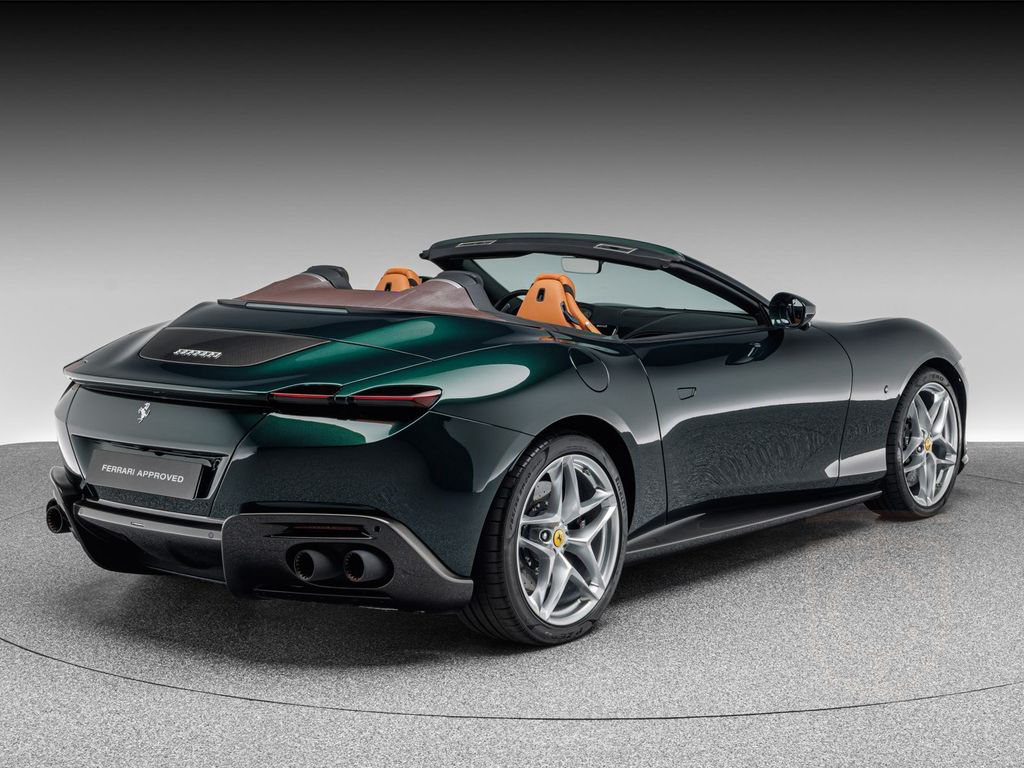Ferrari Roma Spider