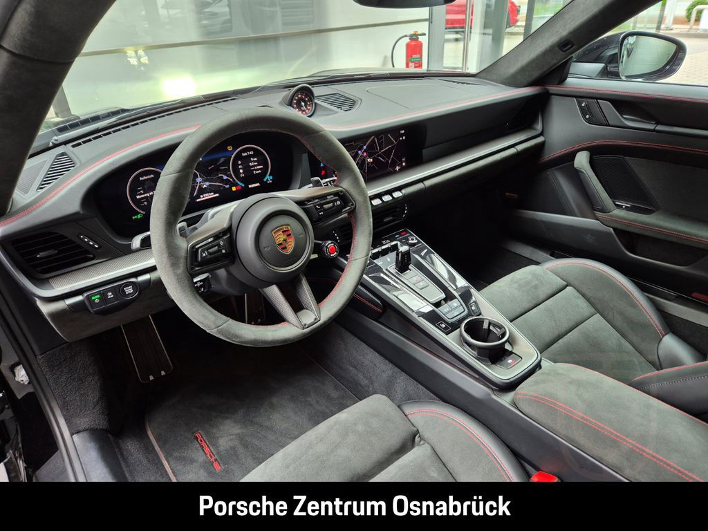 Porsche 992 -2 (911) Carrera 4 GTS Schiebedach Lift HD-M