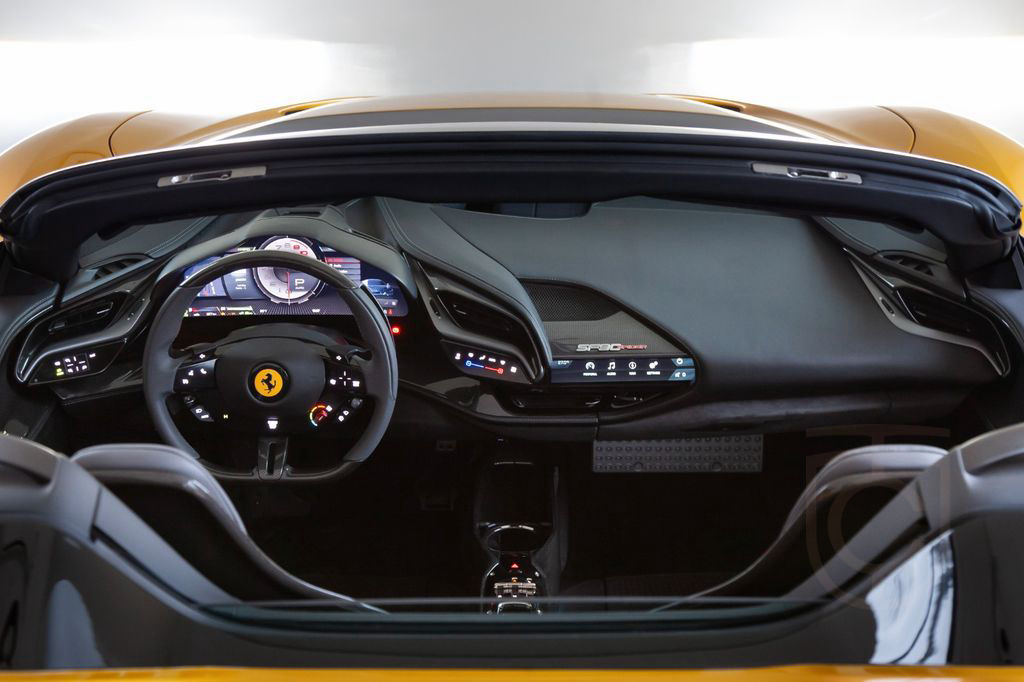 Ferrari SF90 Spider - Giallo Montecarlo