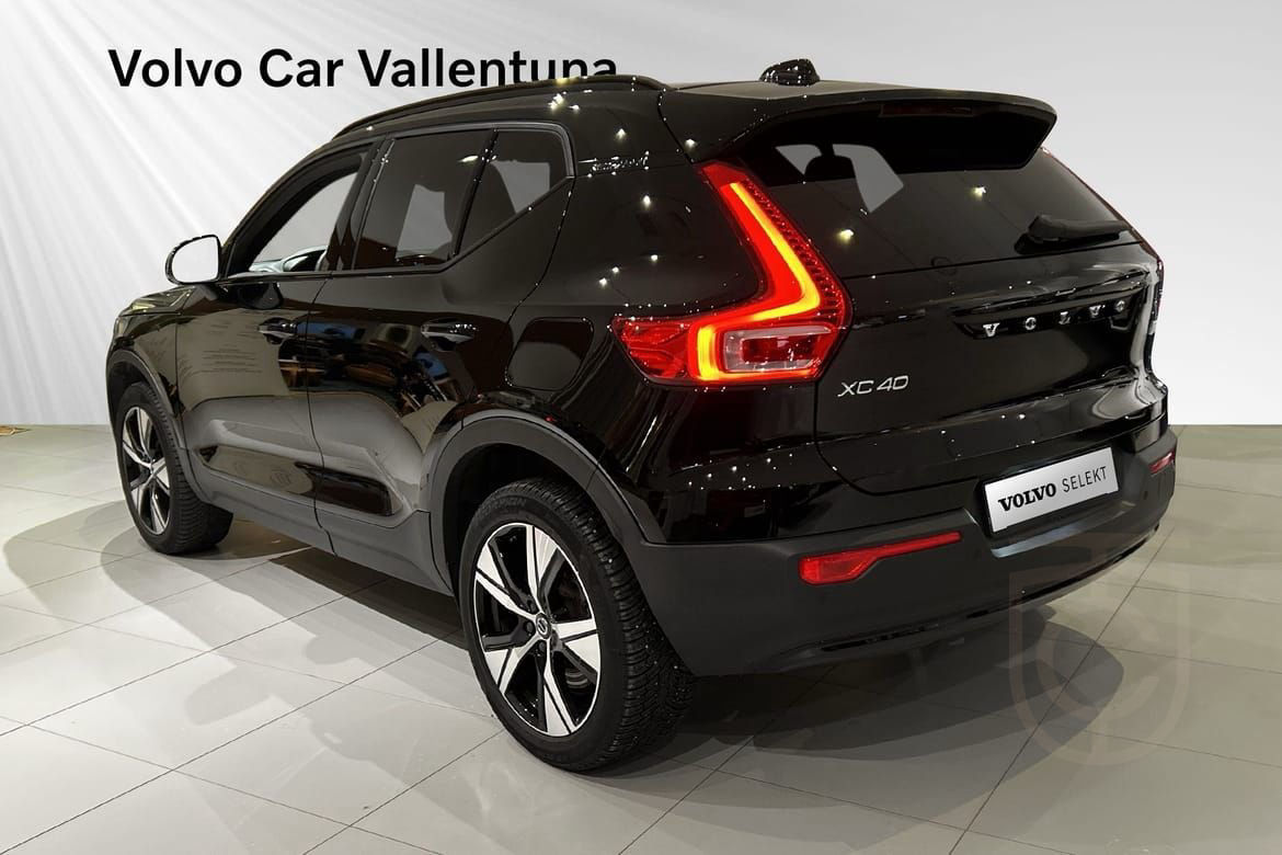 Volvo XC40 P6 Recharge Core