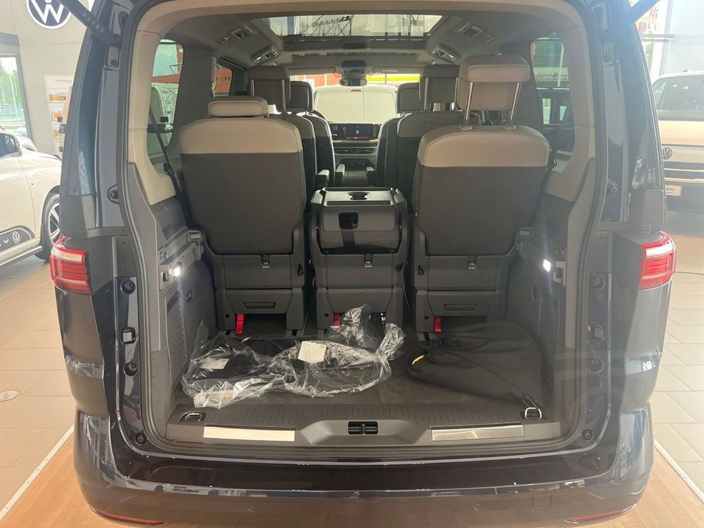 Volkswagen Multivan T7 STYLE HJULBAS: 3124 MM