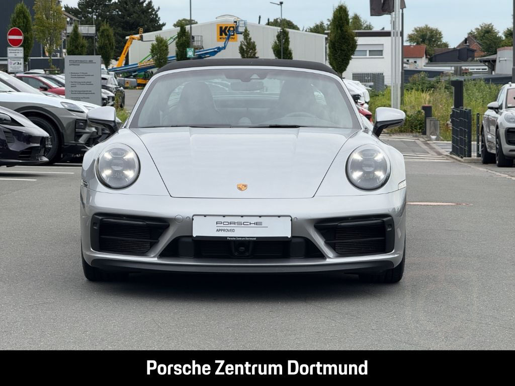 Porsche 992 911 Targa 4 GTS BOSE Sportabgasanlage LED