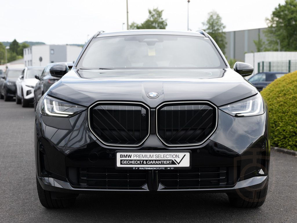 BMW X3 xDrive 30e M-Sport Pro PANO AHK 360° HUD ACC