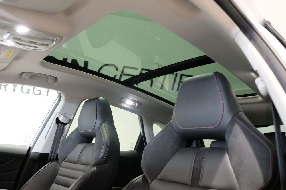MG EHS LUXURY MY21