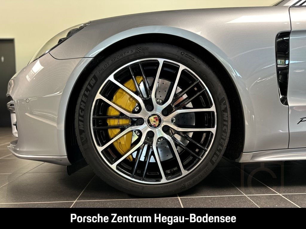 Porsche Panamera Turbo S Sport Turismo Headup-Display/Sp