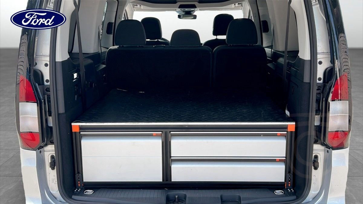 Ford Tourneo ACTIVE,2.