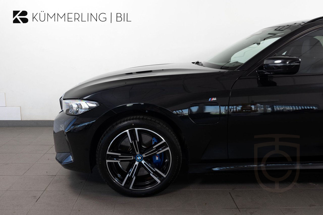 BMW 330e xDrive Touring M Sport