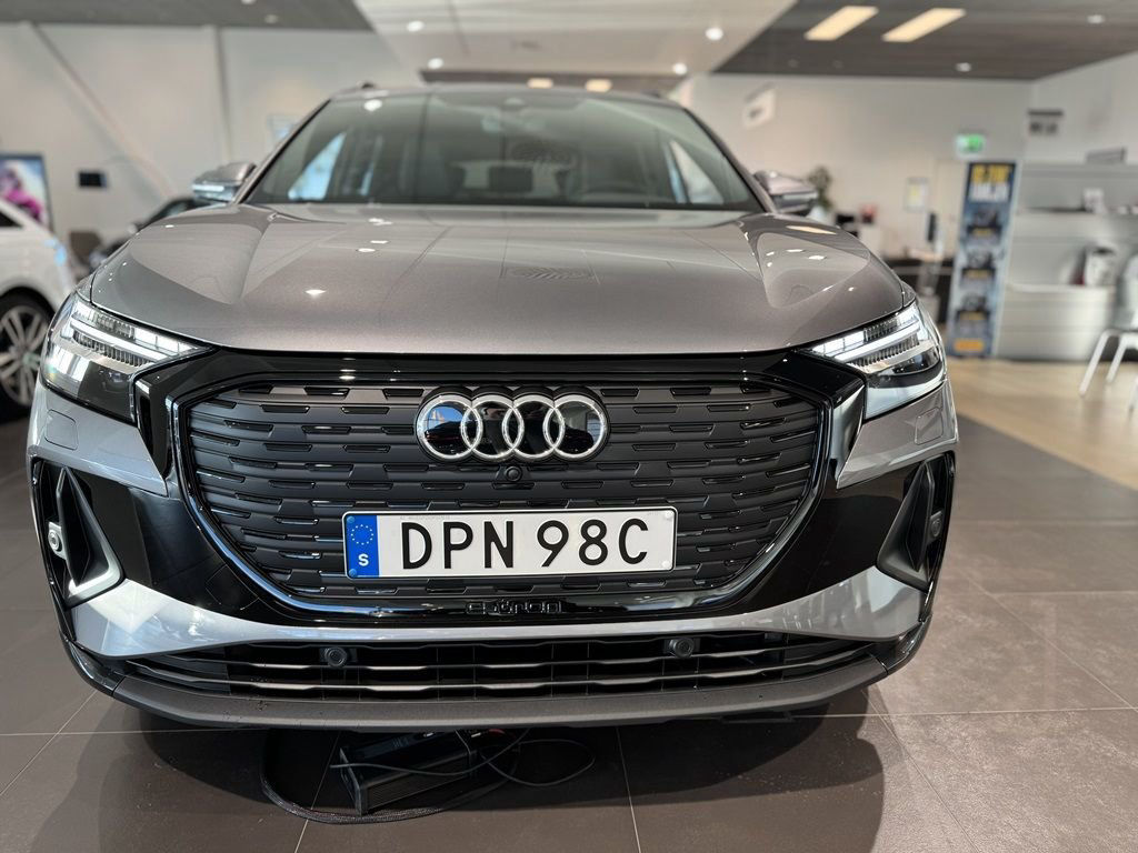 Audi Q4 e-tron 45 QUATTRO