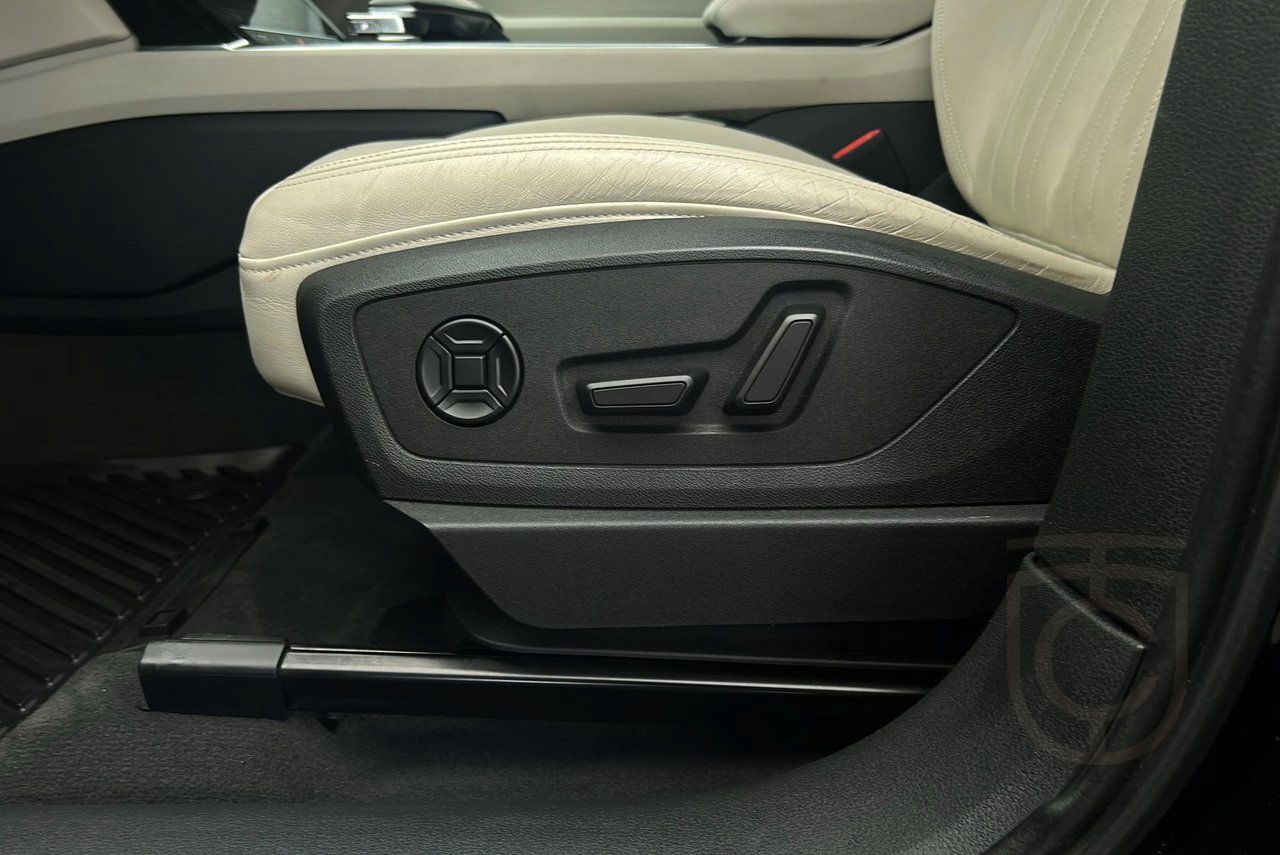 Audi E-Tron 55 quattro Proline Svart Optik