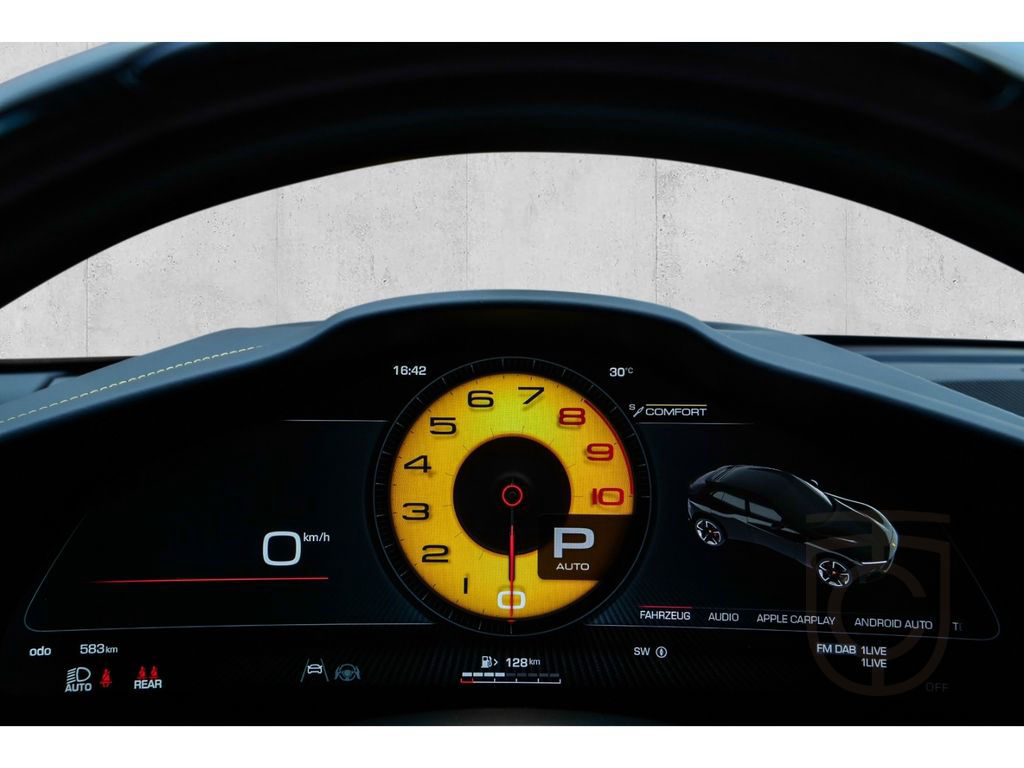Ferrari Purosangue *Matt*Carbon+LED*Lift*360°*Privacy*
