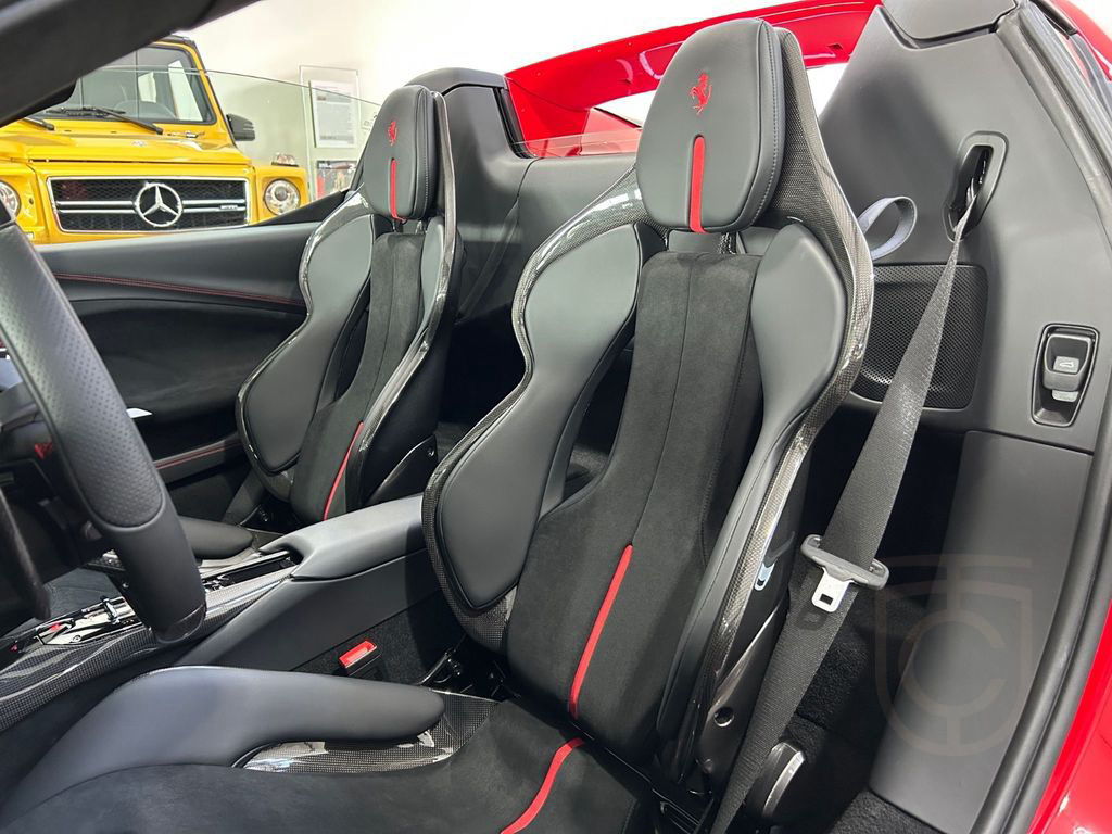 Ferrari 296*GTS*LIFT*360*CARBON*LEDS*CITZ*RACING SIT*HUD