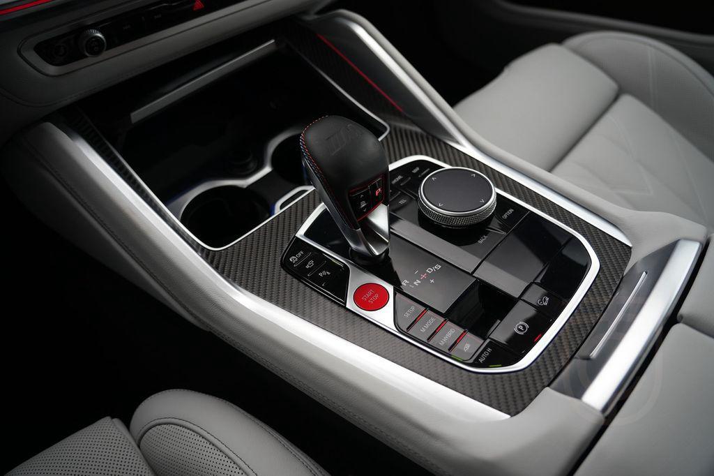 BMW XM BLACK EDITION-ACC-AHK-23M-LEDER SILVERSTONE