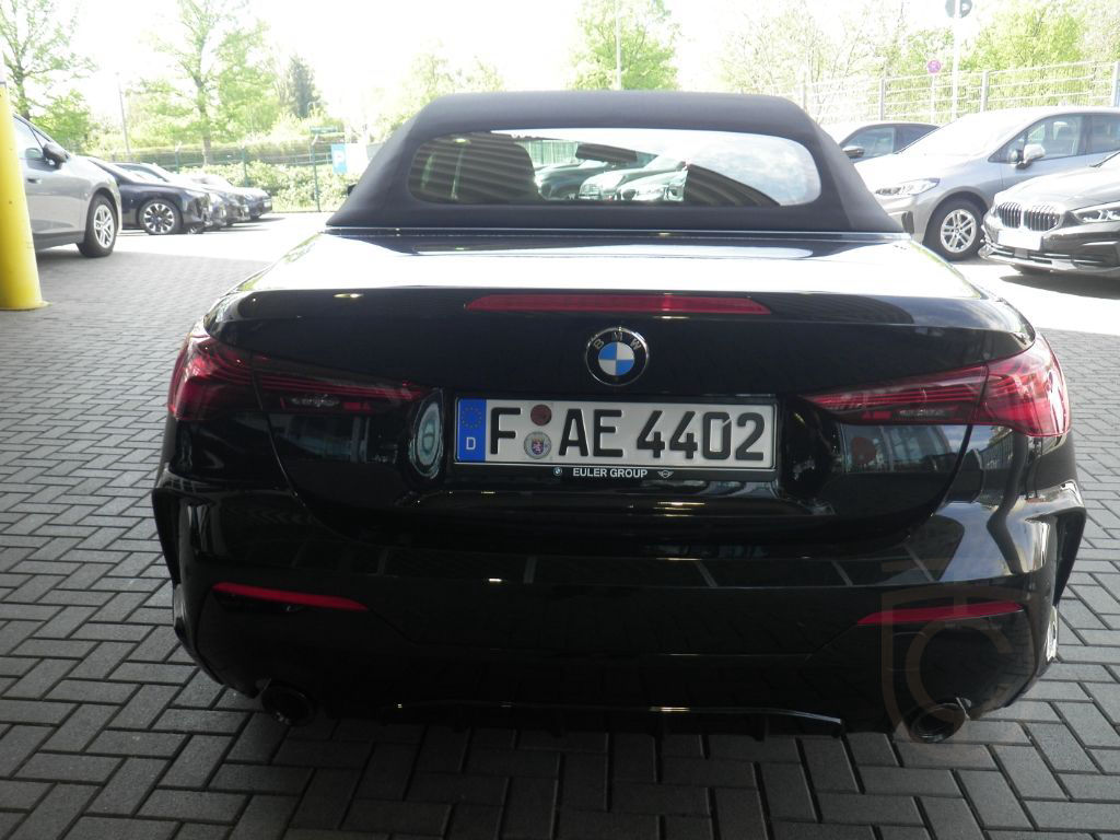 BMW 420 i Cabrio Sportpaket Navi Digitales Cockpit M
