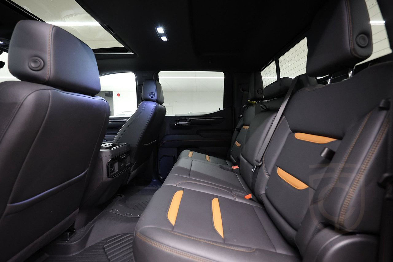 GMC Sierra AT4 6.2L V8 Onyx Black Premium