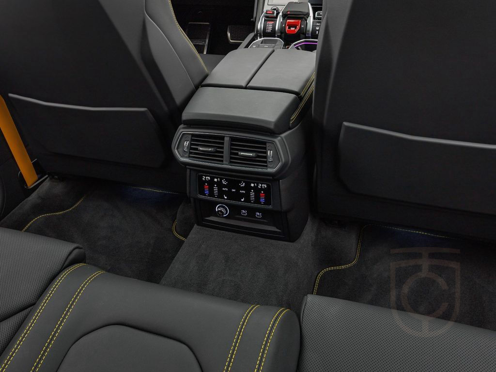 Lamborghini Urus S