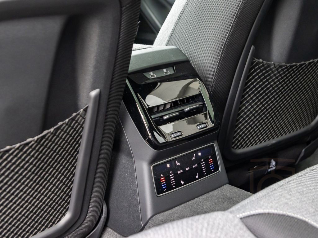 Audi A6 Avant TDI quattro 150 kW S tronic Pano AIR