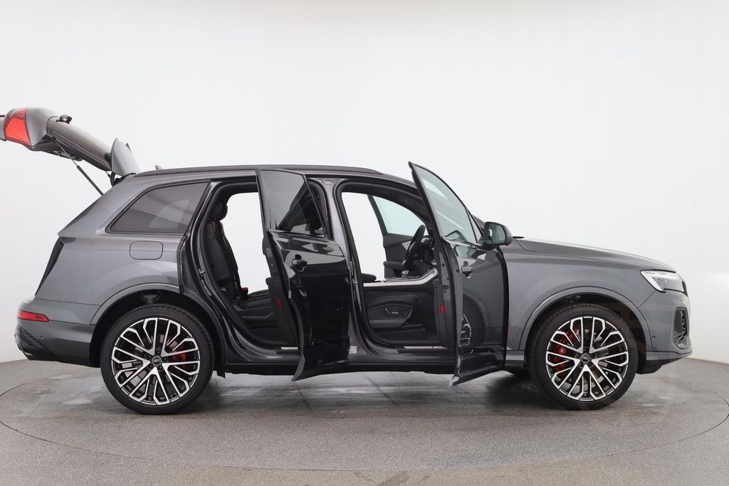 Audi SQ7 TFSI quattro
