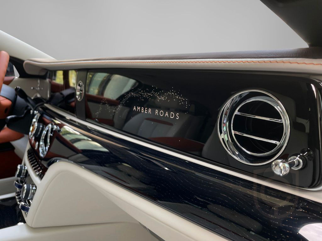 Rolls-Royce Ghost Amber Roads 1 of 12