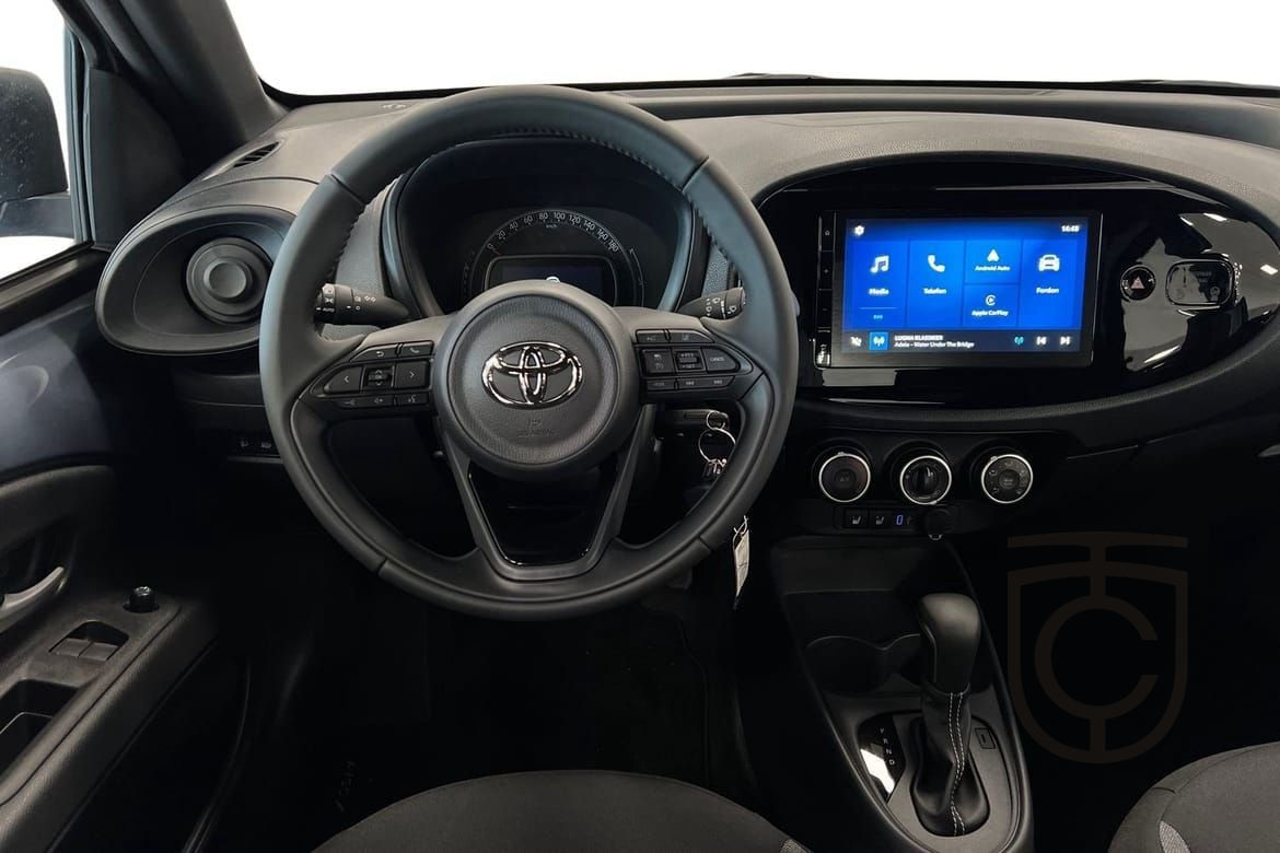 Toyota Aygo X 1.0 S-CVT PLAY