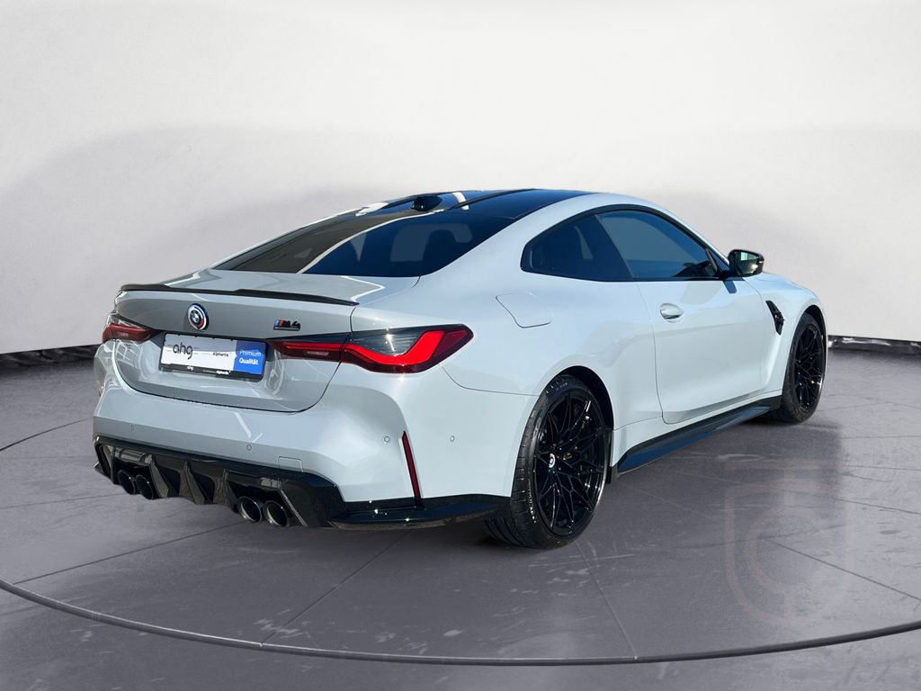 BMW M4 Competition M xDrive Innovationsp. Harman Kar