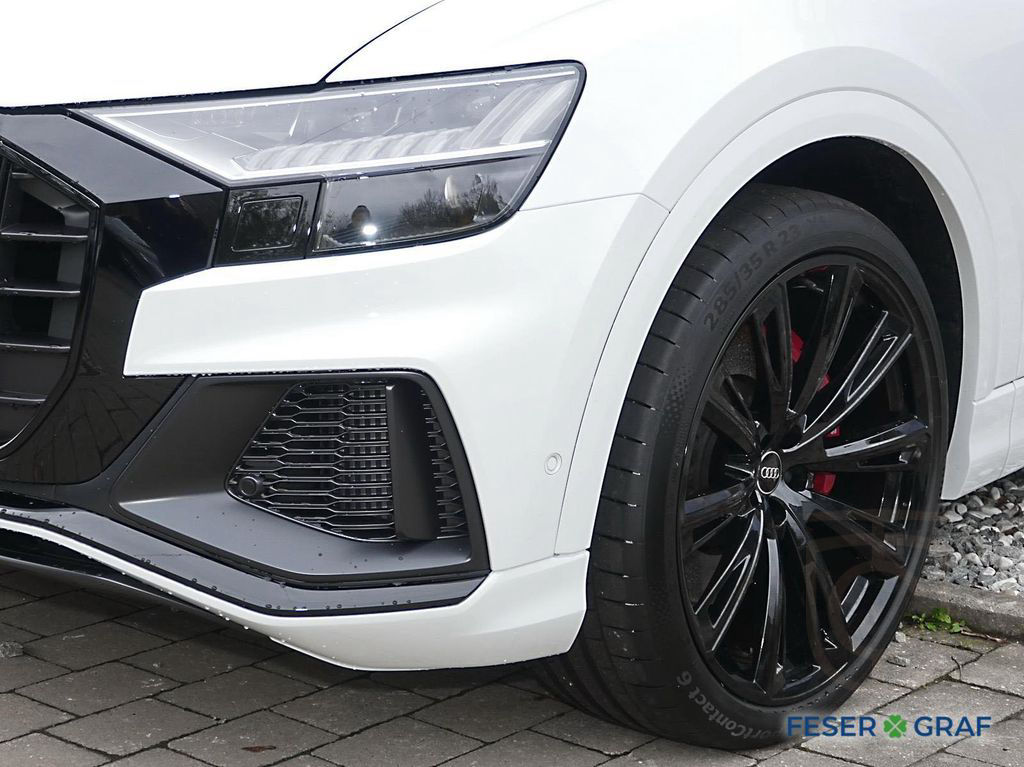 Audi SQ8 TFSI qu. competition AHK Matrix Pano Standh.
