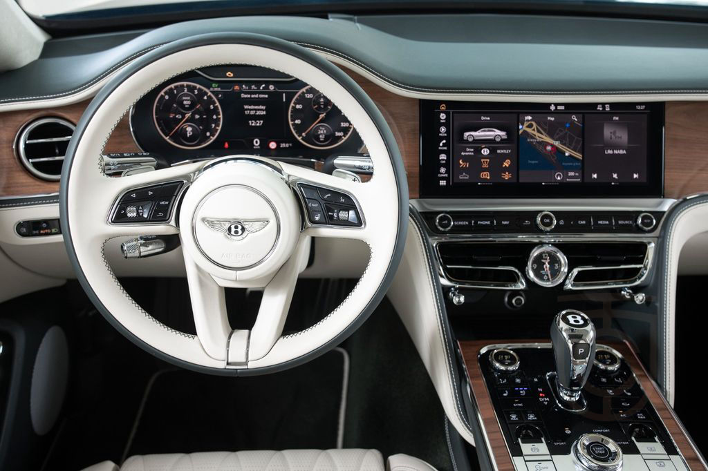 Bentley Flying Spur Azure Hybrid