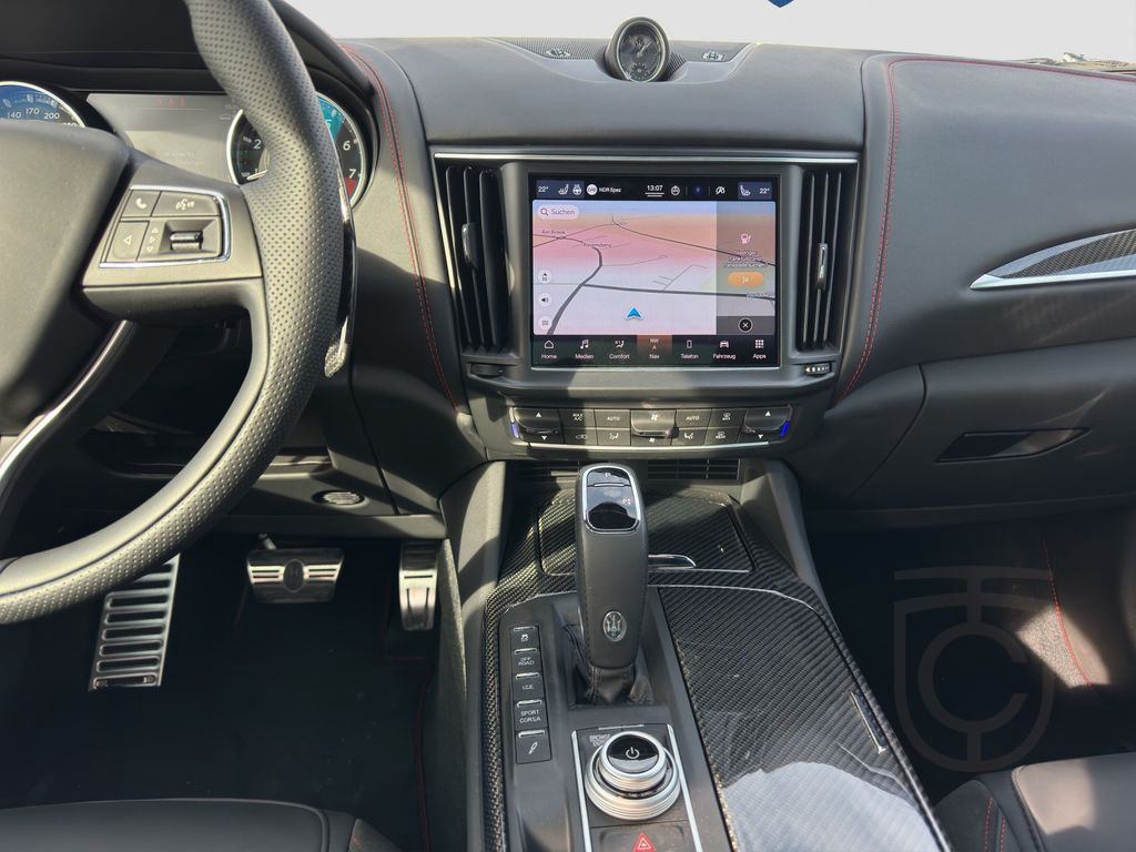 Maserati Levante V8 Trofeo MY23+Pano+Fahrassistenz-Paket