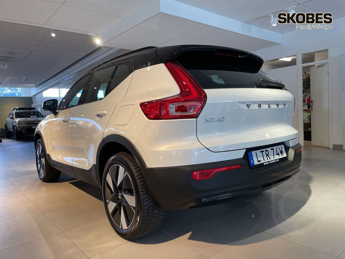 Volvo XC40 Recharge Single Motor Extended Range Core