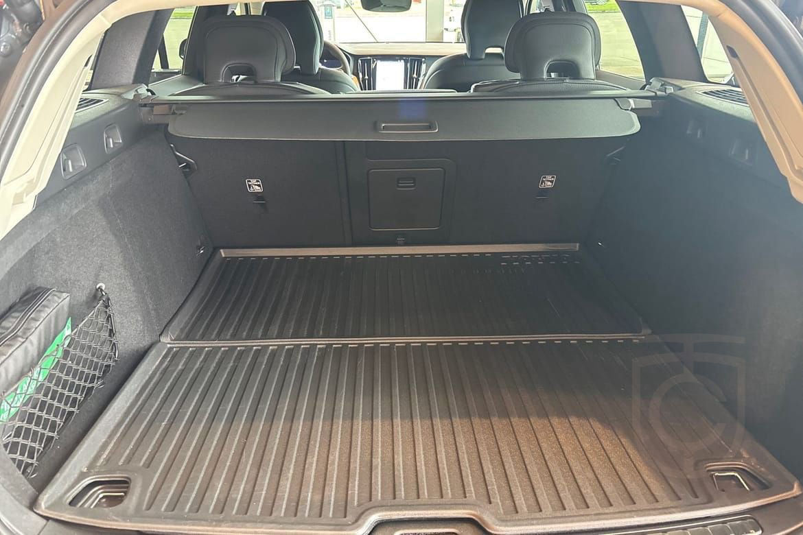 Volvo V60 Cross Country B5 AWD Bensin Core