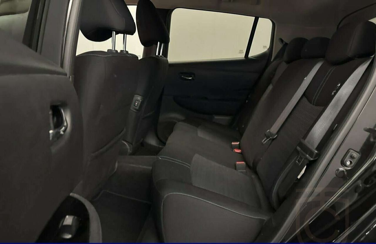 Nissan Leaf N-Connecta 39 kWh LED