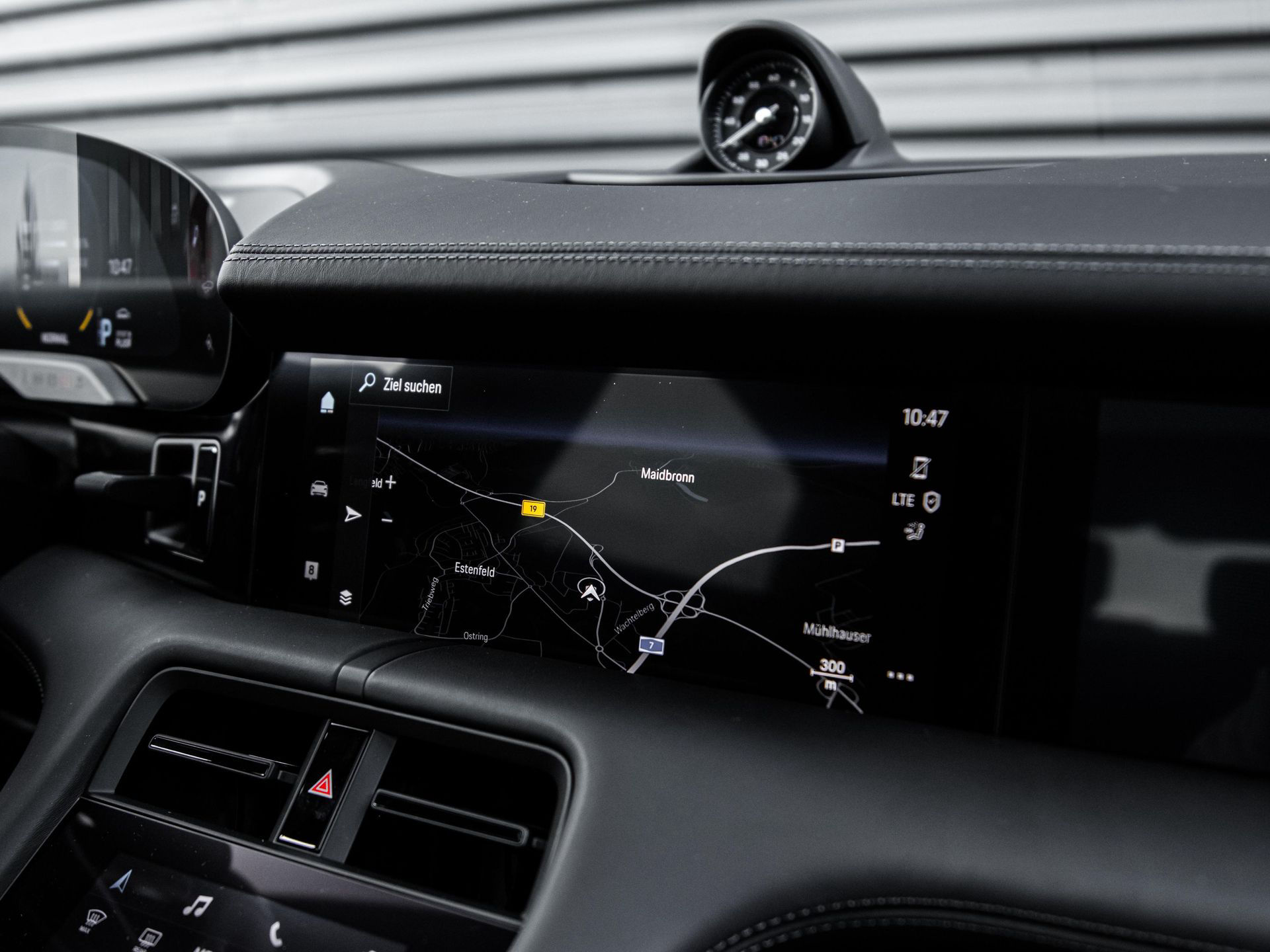 Porsche Taycan 4S