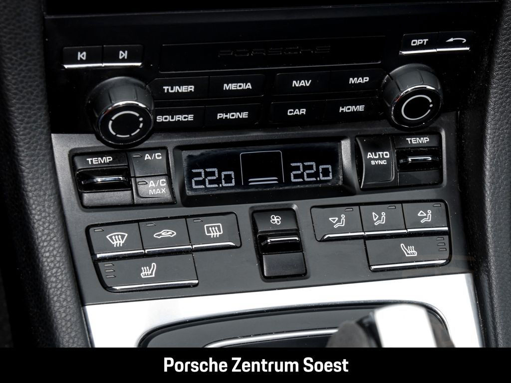 Porsche Boxster GTS 4.0/ParkAssistent/Apple-CarPlay/BOSE