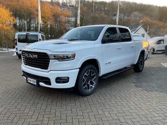 Dodge RAM 1500 Crew Cab 3.0 4x4 Laramie Sport Navi SD