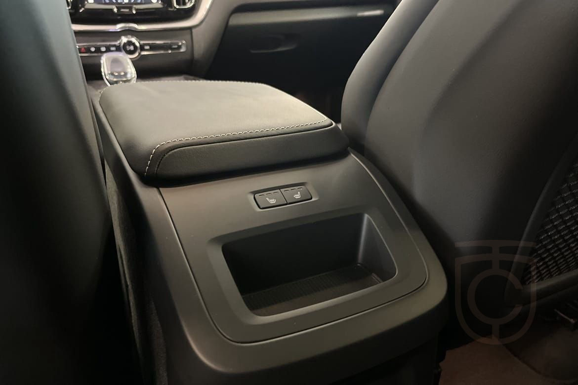 Volvo XC60 T8 Ultra Black Edition B&W, Luftfjd