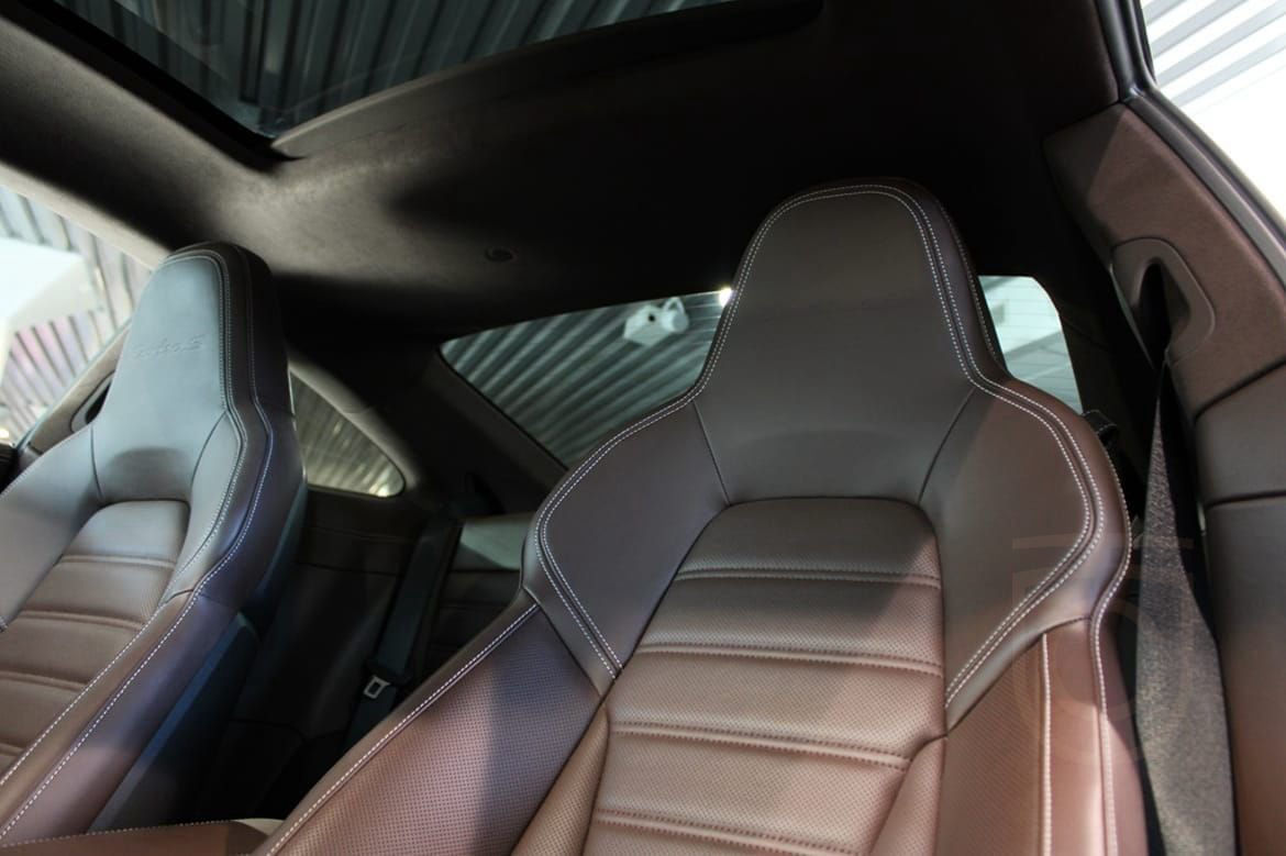 Porsche 911 Turbo S 992