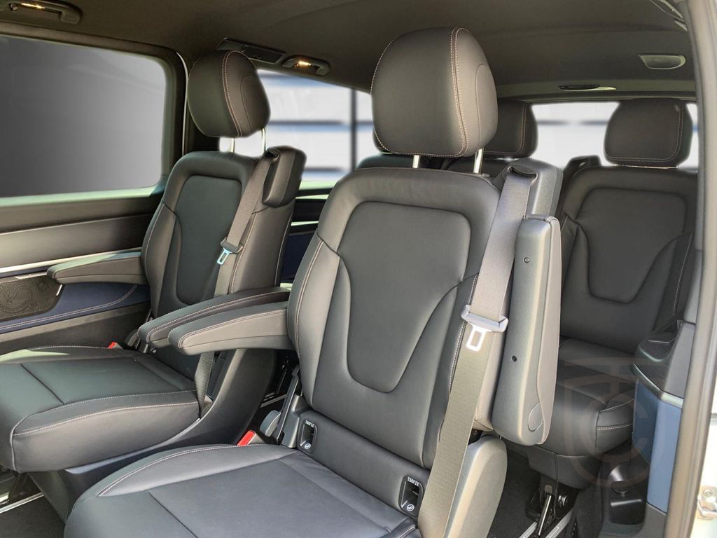 Mercedes-Benz EQV 300 Extralang SpurW KlimaA Navi Burmester